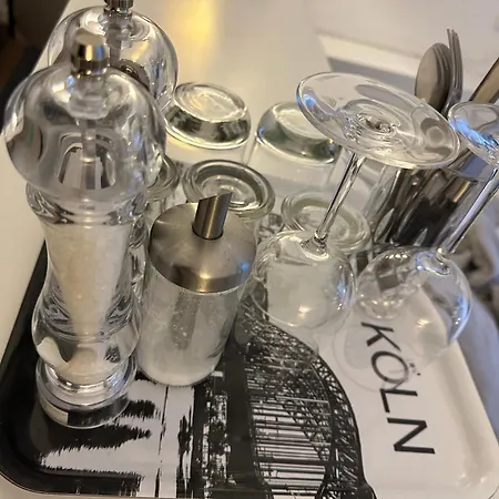 Urban-studios-cologne I *