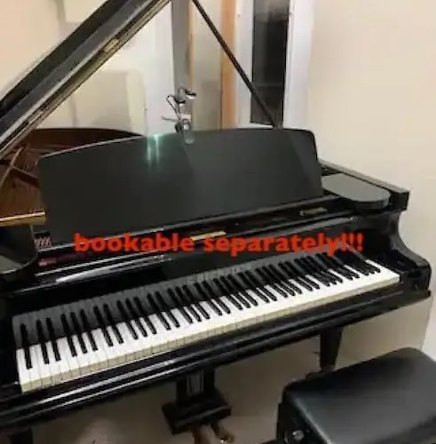 Urban-studios-cologne I דירה